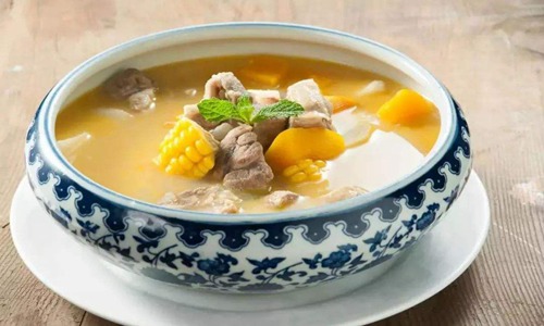 排骨汤怎么炖最好喝？家常清炖排骨汤的做法及窍门