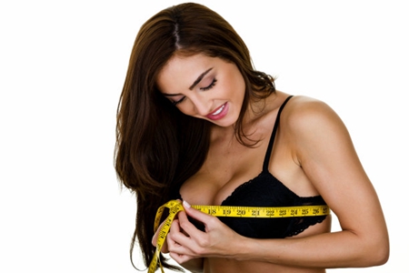 女性丰胸吃什么食物好？多补充这三种营养素刺激乳房发育