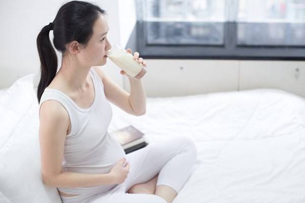 怀孕九个月白带增多是不是要生了？快生了有哪些征兆？