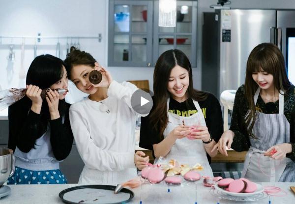 1、韩国女团《BLACKPINK》（2016年8月） 女团《BLACKPINK》是YGEntertainment推出的女子演唱组合 女团《BLACKPINK》成员名单：金智秀、金智妮、朴彩英、LISA4名成员组成。