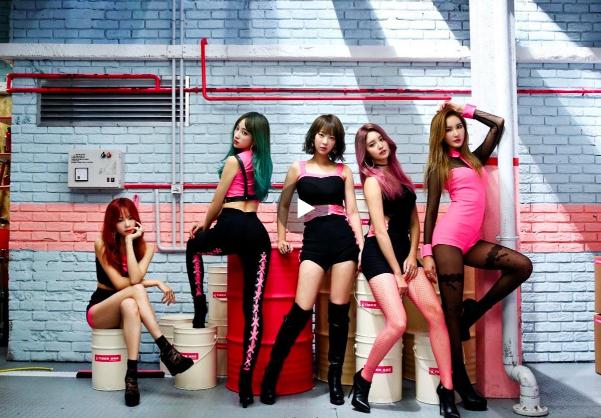 6、韩国女团《EXID》（2012年2月） 女团《EXID》是韩国音乐制作人新沙洞老虎打造的女子组合 女团《EXID》成员名单：许率智、安孝珍、安喜延、徐惠潾、朴正花五名成员组成，现以三人形式活动。