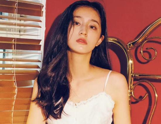 龚婉怡个人写真图片