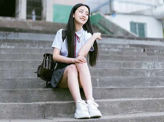 龚婉怡个人写真图片