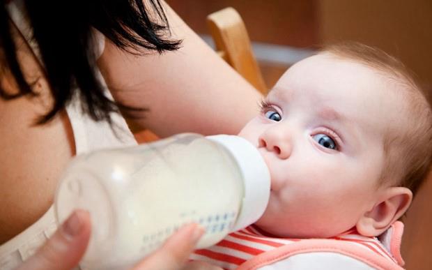 宝宝6个月就要断奶？母乳喂养的好处远比你想象的多，别傻傻不知