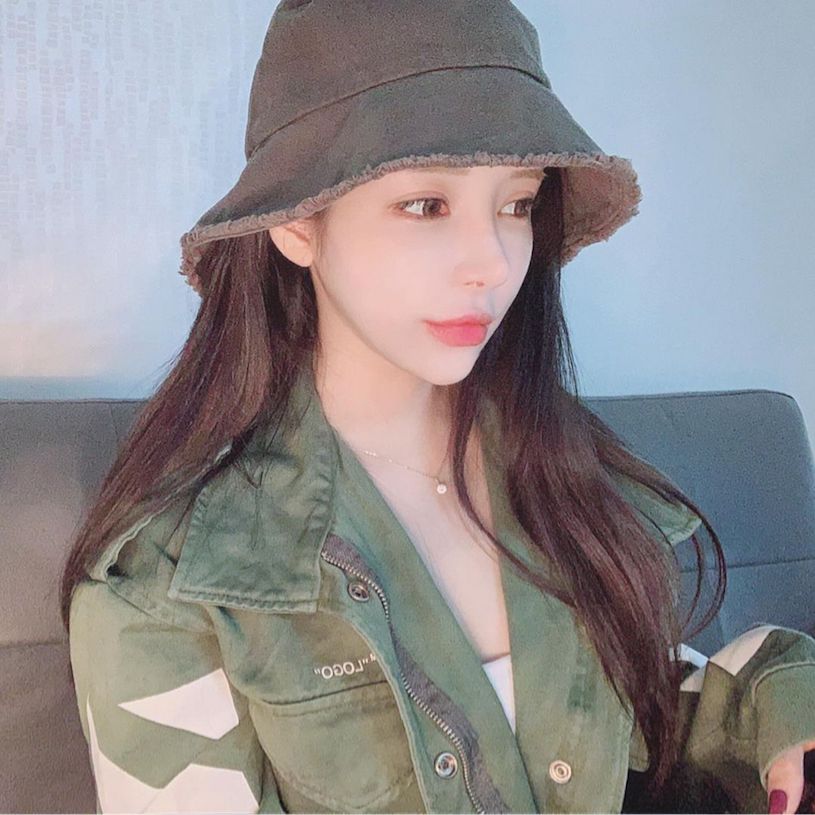 韩国Angelababy！「曲线爆辣」的漂亮小姐姐Dami胸前线条让人浑身发烫！