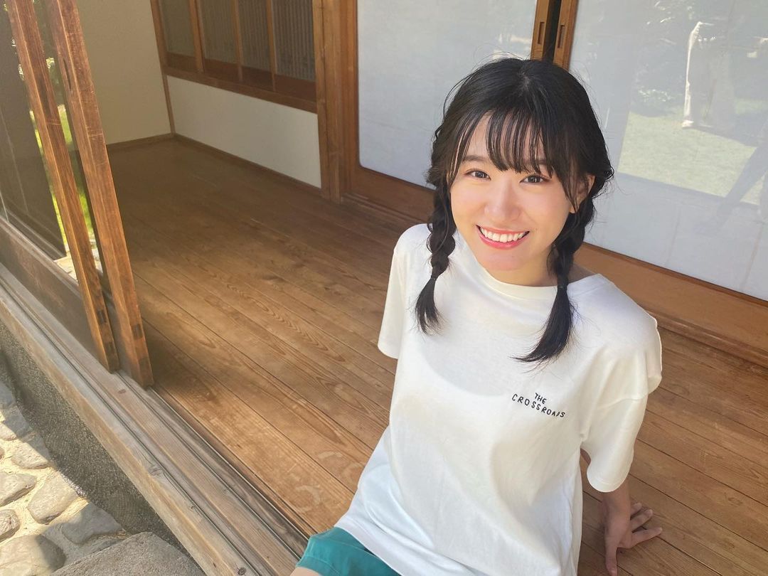 19岁女团NMB48 成员「上西怜」身材超不科学！湿身晒「F 罩杯」辣翻