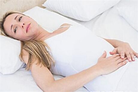 女人急性肠胃炎缠身的四个典型症状
