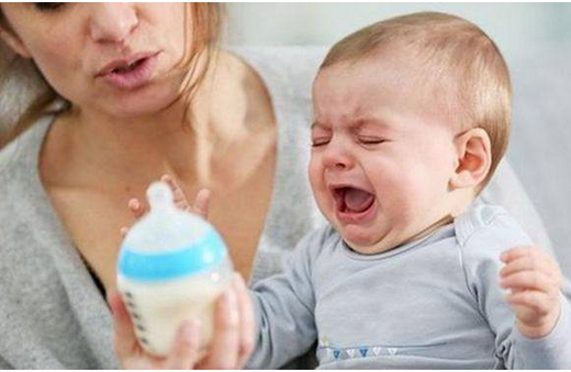 母乳喂养VS奶粉喂养,六个月VS十个月宝宝,没有对比就没有伤害
