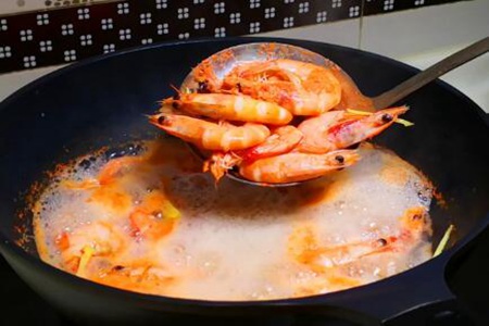 白灼虾怎么做好吃又简单？白灼虾的做法家常做法
