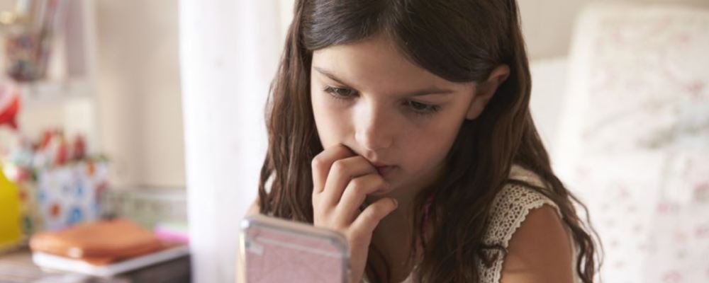 8岁女孩性早熟有什么危害吗 父母需提高警惕