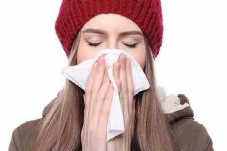 鼻炎的症状都有哪些表现 慢性鼻炎怎么治疗可以彻底根除
