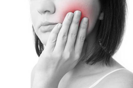 牙髓炎要怎么治疗？根管治疗是什么意思