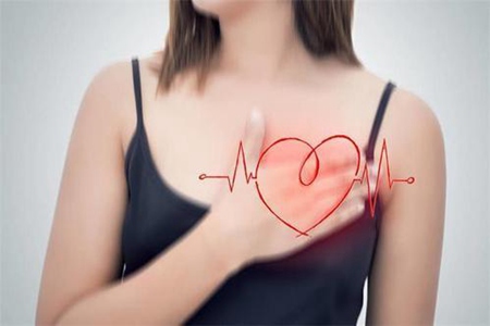胸部痛疼是什么原因？这五个造成女人胸部痛疼的原因