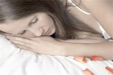 女人睡觉流口水或是这五种原因