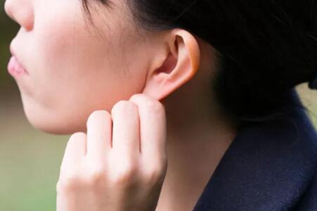 耳朵里面痛怎么回事儿？这五个造成耳朵里面痛的原因