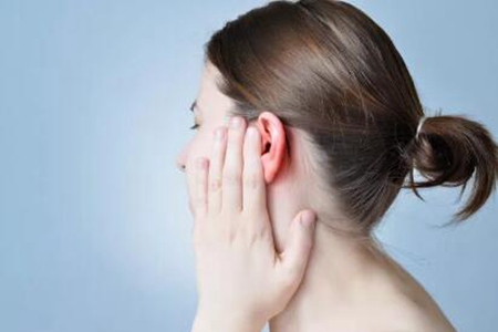 耳朵里面痛怎么回事儿？这五个造成耳朵里面痛的原因