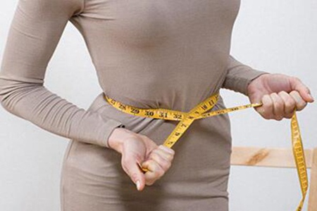 大肚腩是什么原因形成的？这三个减掉大肚腩的最佳方法