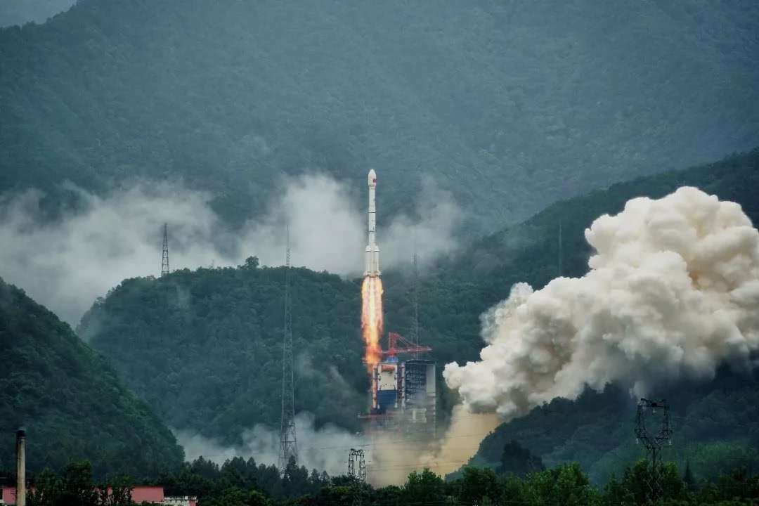 中国成功发射试验六号03星