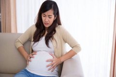 孕晚期身体出现不适怎么缓解？学会这几种方法帮助孕妇安心待产