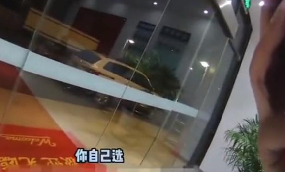 ＂要么退钱,要么找你!＂南京警察蜀黍的自拍视频火了