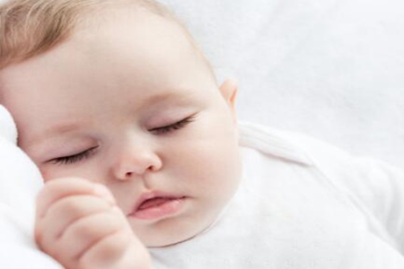婴儿缺钙的表现有哪些呢？这四种常见表现及时补钙