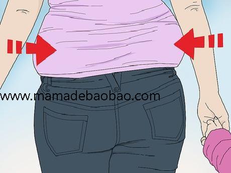 3种方法来掩盖腹部脂肪（如何掩盖腹部脂肪）