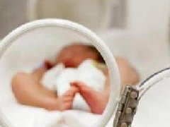早产宝宝住保温箱要花费多少钱？