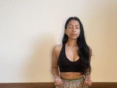 练瑜伽助「性」女性魅力大爆发！青蛙式、蜥蜴式⋯8个瑜珈动作让伴侣间的性