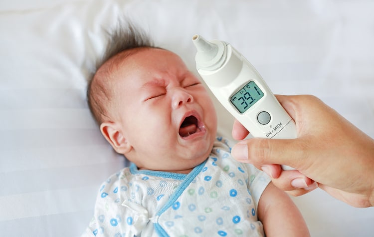 正确处理宝宝发烧，妈妈需要知道的十个tips