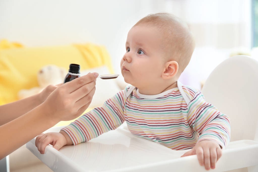1岁半宝宝的养育知识汇总（关于喂养、身心发育、睡眠、牙齿护理等）