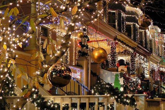 美国圣诞节最值得游玩的十个圣诞灯饰景点