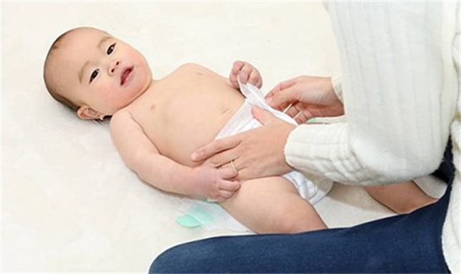 如何应对8个月宝宝腹泻？专家建议一文解决