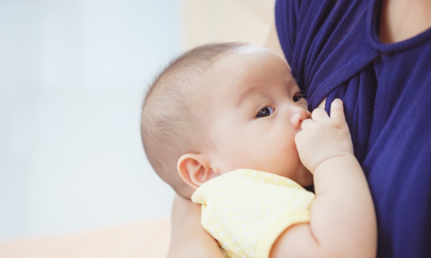 专家解释水痘妈妈应该母乳喂养吗?