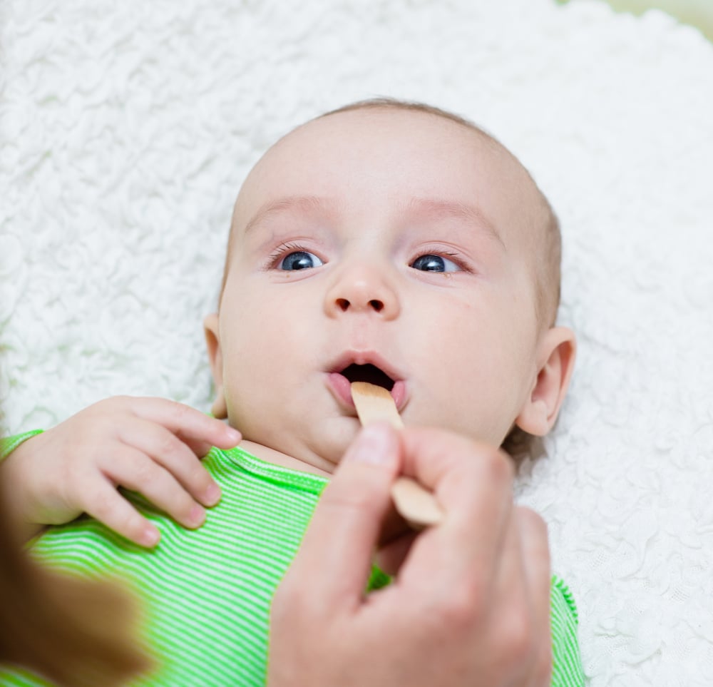 宝宝喉咙痛需要吃药吗,可以吃什么药?