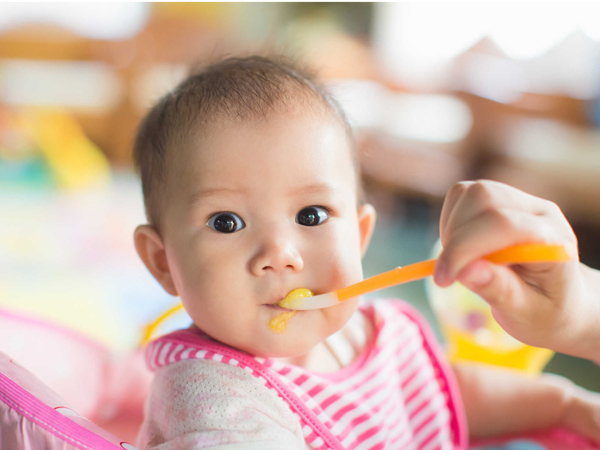 日式喂养: 正确选择婴儿喂养用品