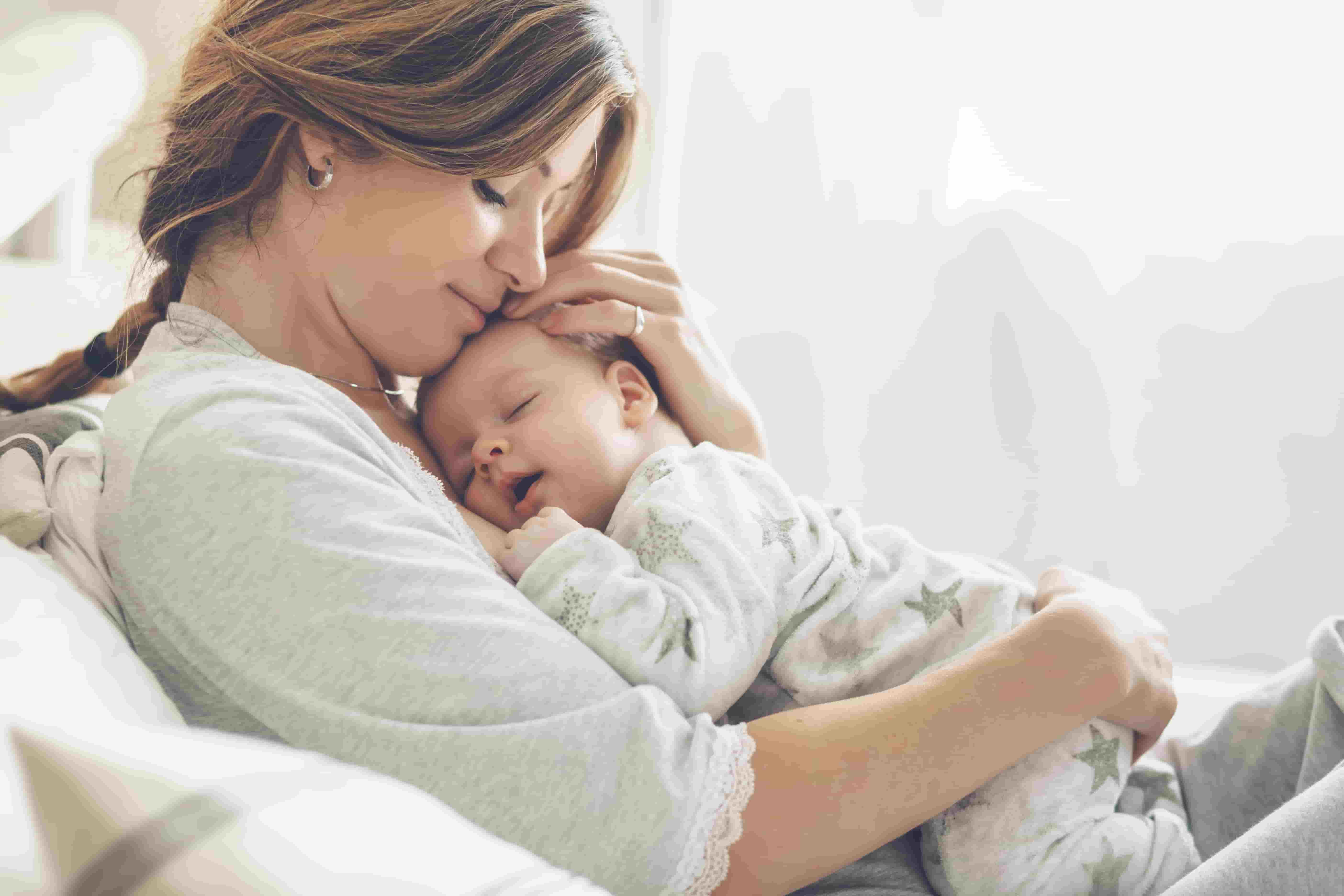 宝宝总会在半夜惊醒吗？打造良好睡眠环境，就从「睡前仪式」开始！