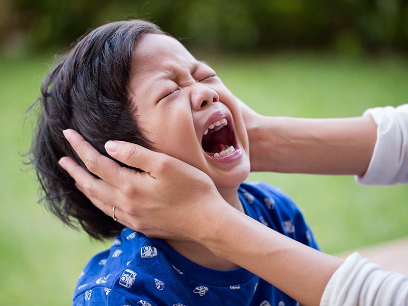 孩子「欢必霸」怎么办？儿童临床心理师建议：多看、多听、多想、先不说话