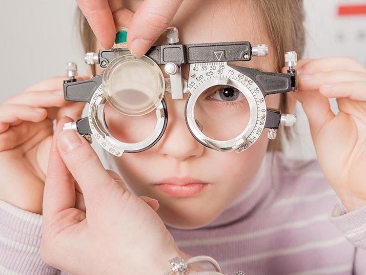 儿童有哪些矫正近视方式？医师教四阶段稳固孩子视力