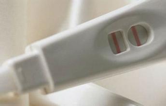 验孕棒和早孕试纸怎么选？