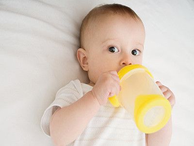 宝宝断奶后不吃奶粉怎么办？断奶时间有讲究