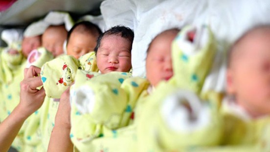 生育高峰来了，南京首开妇产“夜门诊”