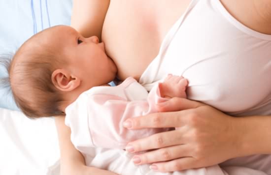 怀孕导致胸部变形？如何利用哺育期恢复？