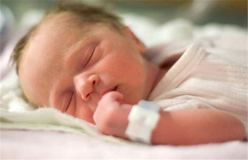 新生儿起疹红斑 异常状况说明