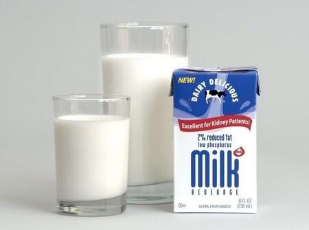十个月的宝宝可以喝纯牛奶吗 宝宝喝纯牛奶如何选购