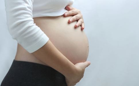 孕妇胎动频繁是怎么回事?应该如何处理?