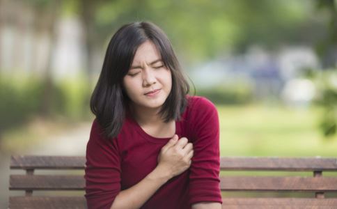 哺乳期患乳腺炎有3大症状 女性要及时做好预防