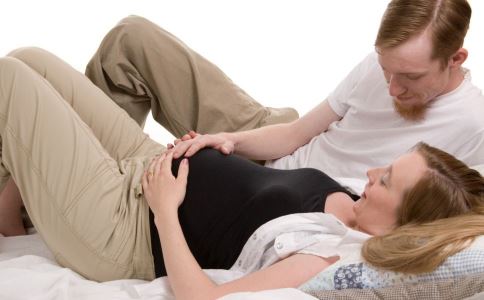怀孕几个月开始补钙呢？孕妇补钙，别轻信骨头汤！