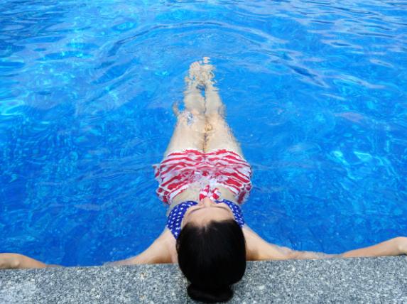 小孩学游泳如何预防中耳炎 儿童游泳怎么避免得中耳炎