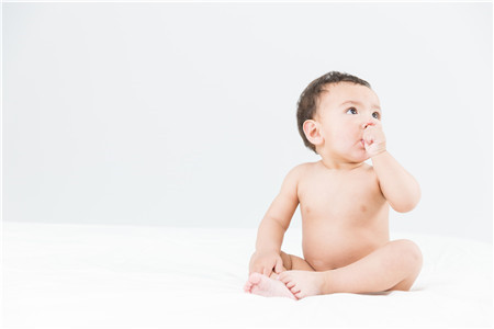 两个月婴儿的发育标准 两个月宝宝护理注意事项