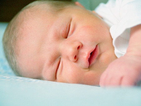母乳性黄疸多久可以消退 母乳性黄疸一般持续多久